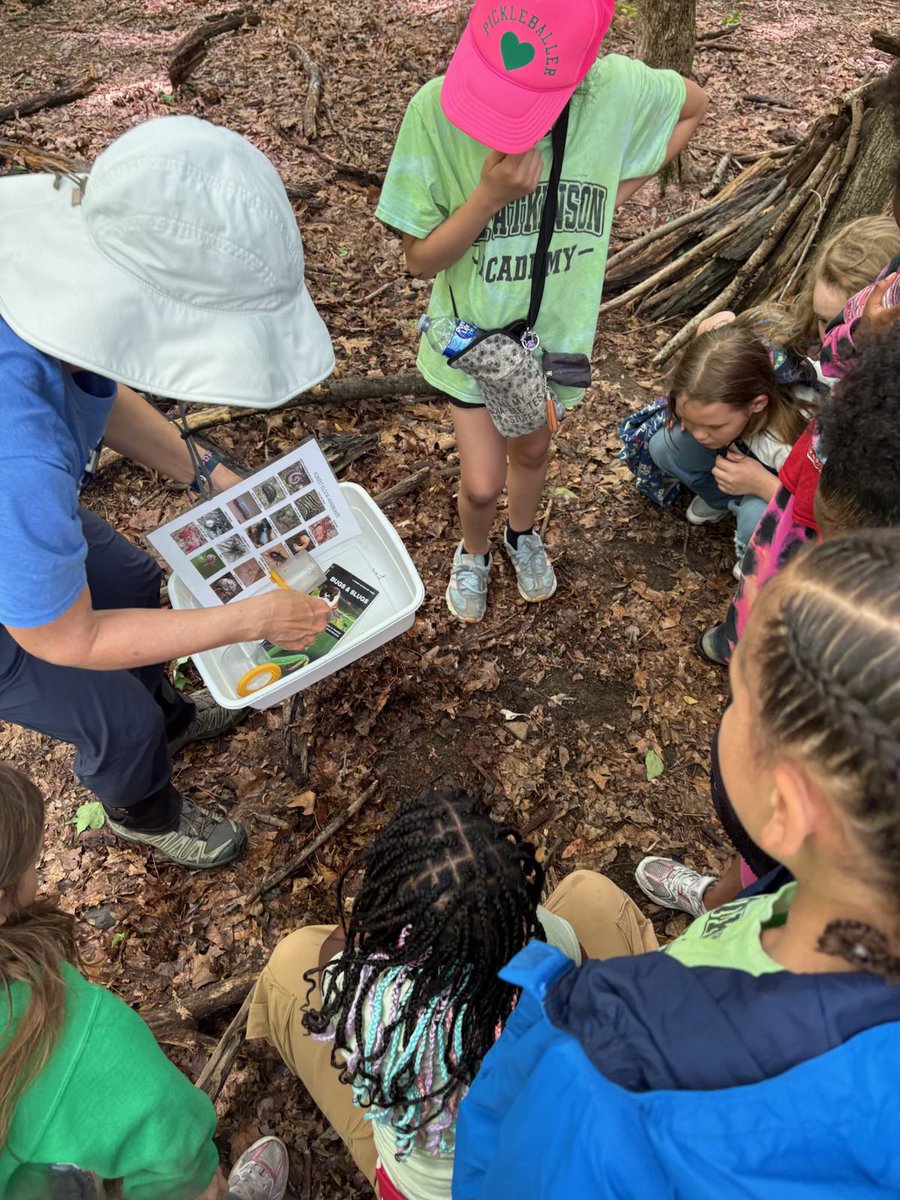 JBAtkinsonEagle's tweet photo. 3rd grade ECHO field trip to Jefferson memorial Forrest! #WeAreJCPS https://t.co/1LVGKWYOOn