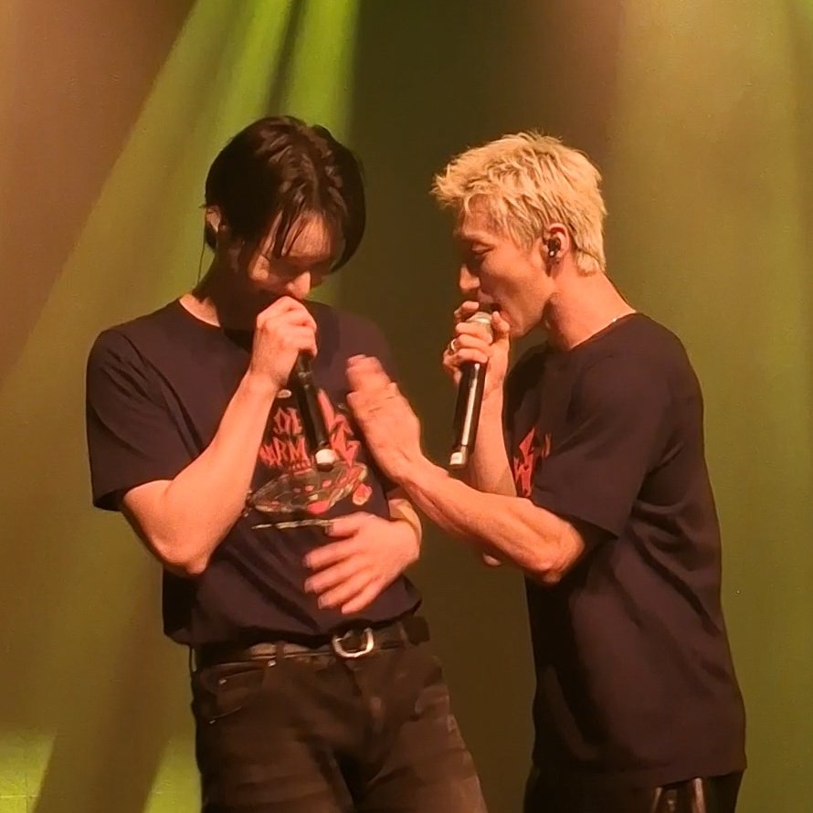 amy⁷ ⋆ tweet media