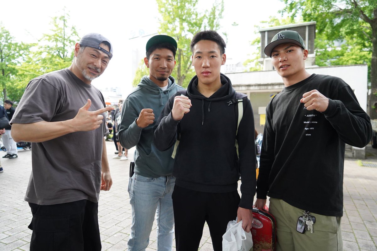 CRISSCR53069653's tweet photo. NAGOYA FIGHT FES 27
2026.4.26(日)
#シュートボクシング #MAXFC 今回の #ストライキングチャレンジ でもカメラマンされている佐藤タケシさんにカシャして頂けました📷✨
試合撮影のお忙しい中、帰りのご挨拶させて頂いた際にわざわざ撮影下さりありがとうございました🙇🏻♂️
(C)YCC/佐藤タケシ https://t.co/EypwAfp8jI