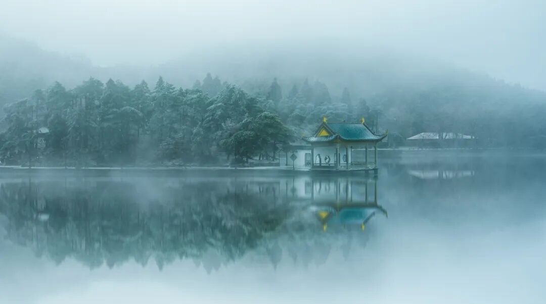 chen319724161's tweet image. 庐山上的牯岭镇因英文“cooling”而得名，这里在近代曾是外国人的避暑胜地。
#MountLushan #Guling #Cooling #SummerRetreat #BeatTheHeat