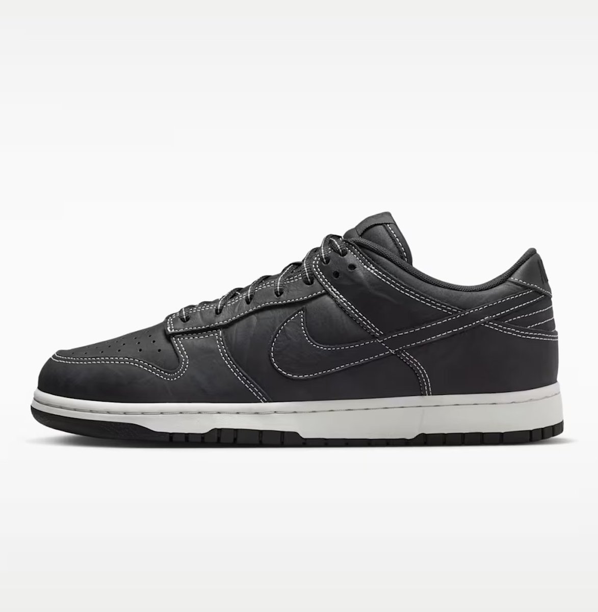 snkr_twitr's tweet photo. AD: RESTOCK
Nike Dunk Low 'Off Noir/Summit White'

Shop -> https://t.co/veTmrVWkQR https://t.co/IvBuk2BoNk