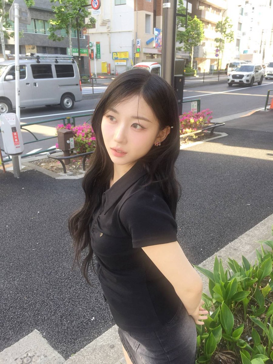 nyorobeb's tweet photo. คาเอเดะ เตรียมเดบิวต์เป็นนักแสดงในซีรีส์เรื่อง My Idol, My Debut โดยจะรับบทเป็น “คาริน” มีกำหนดการออกอากาศช่วงกลางเดือนก.ค.นี้

#tripleS #Kaede https://t.co/vFFnk6B3ns