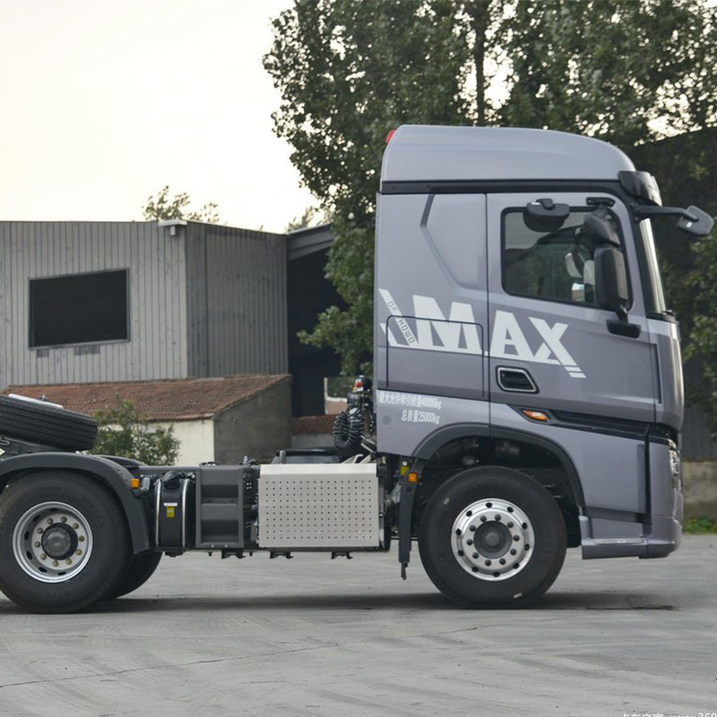 chinasnailtruck's tweet image. HOWO MAX 6×4 Tractor Truck | 460 HP
Extended Service Interval — Oil change up to 100,000 km
Meet the HOWO MAX 460HP Tractor Truck, where power, technology, and comfort come together for next-level long-haul performance.
#howo #truck #tractor #sinotruk