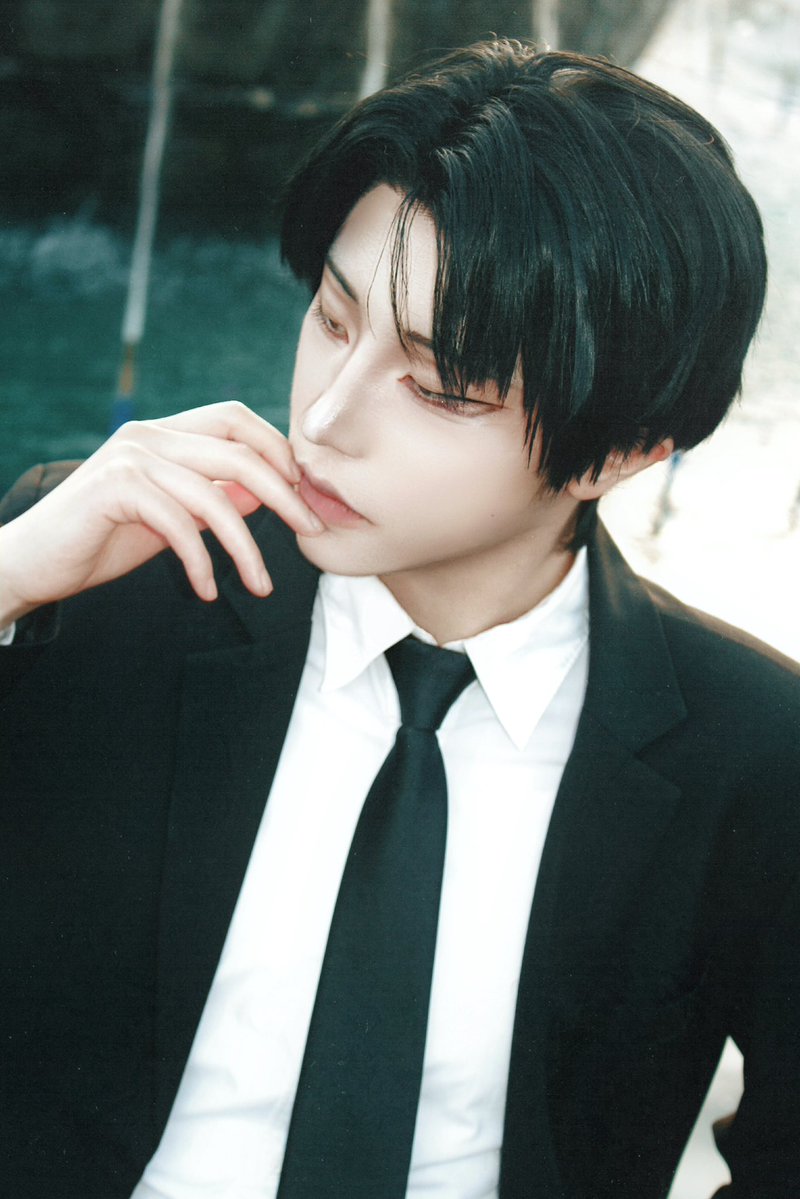 ꜱᴜɪɴɢ tweet media