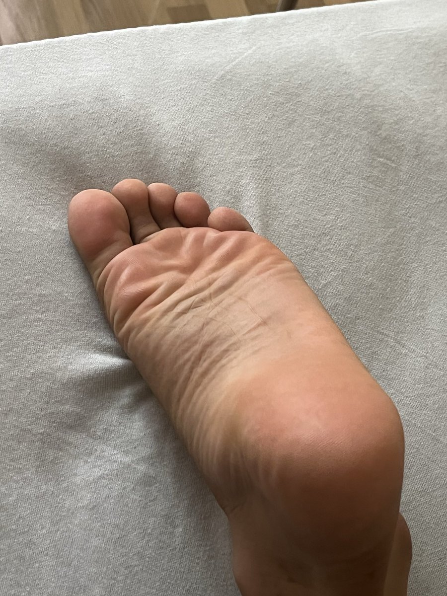 Nastyfeet tweet media