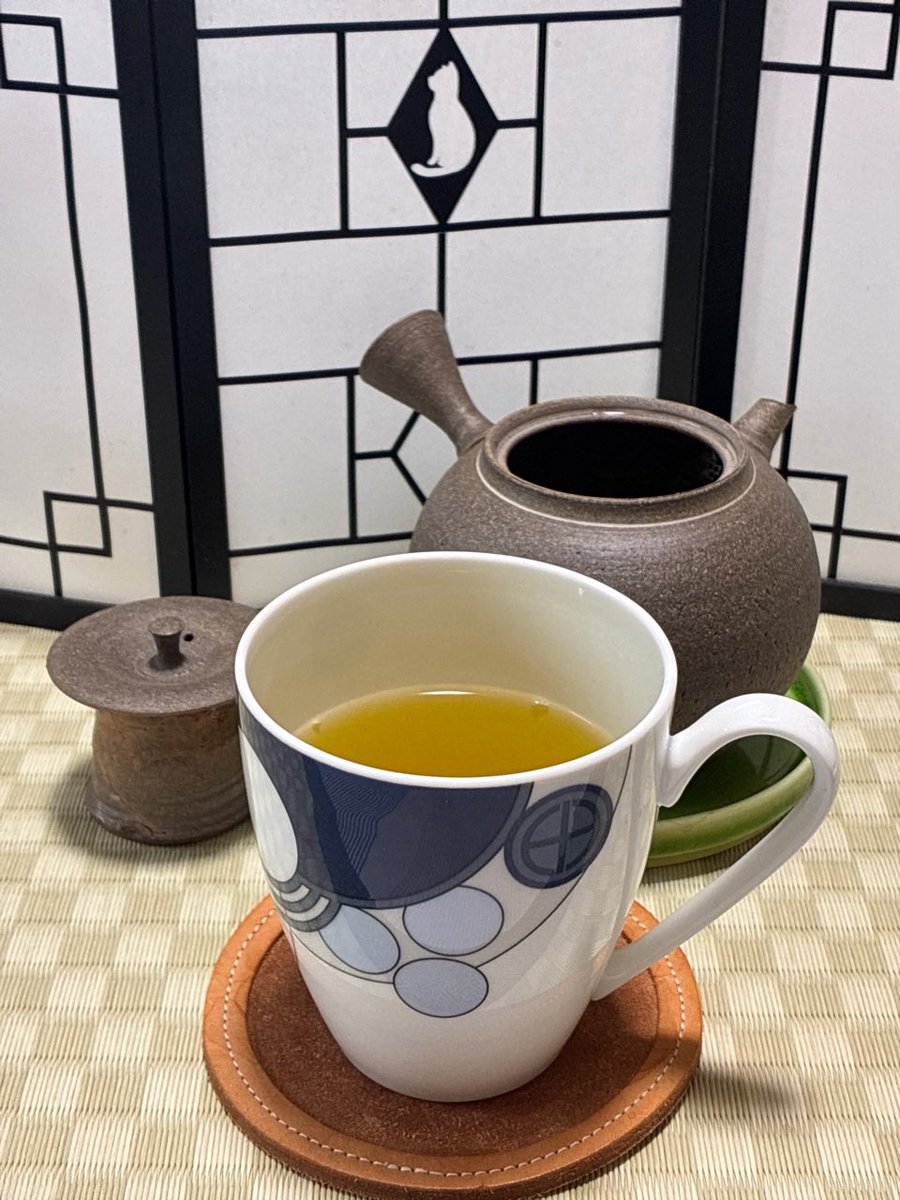 コウチャノシト tweet media