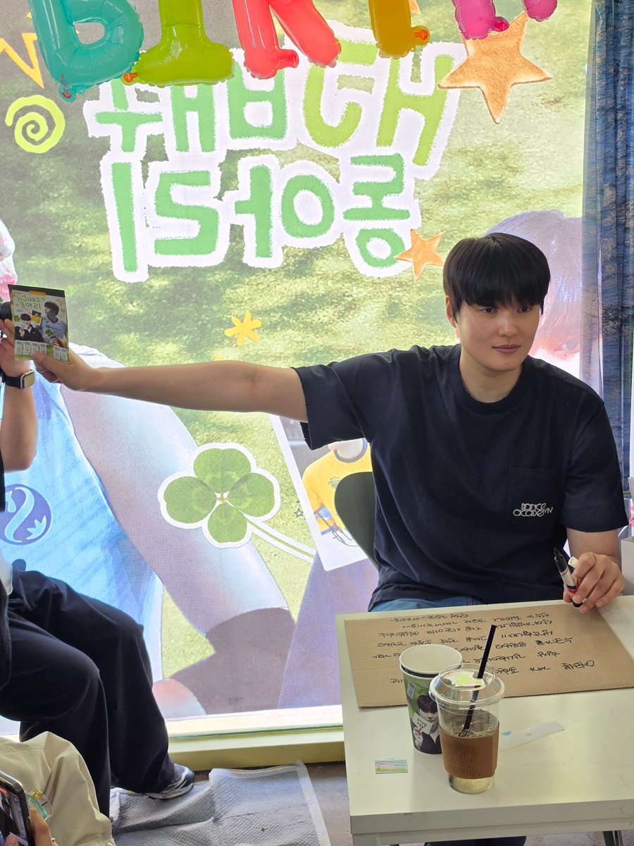 히딘¹⁵ tweet media
