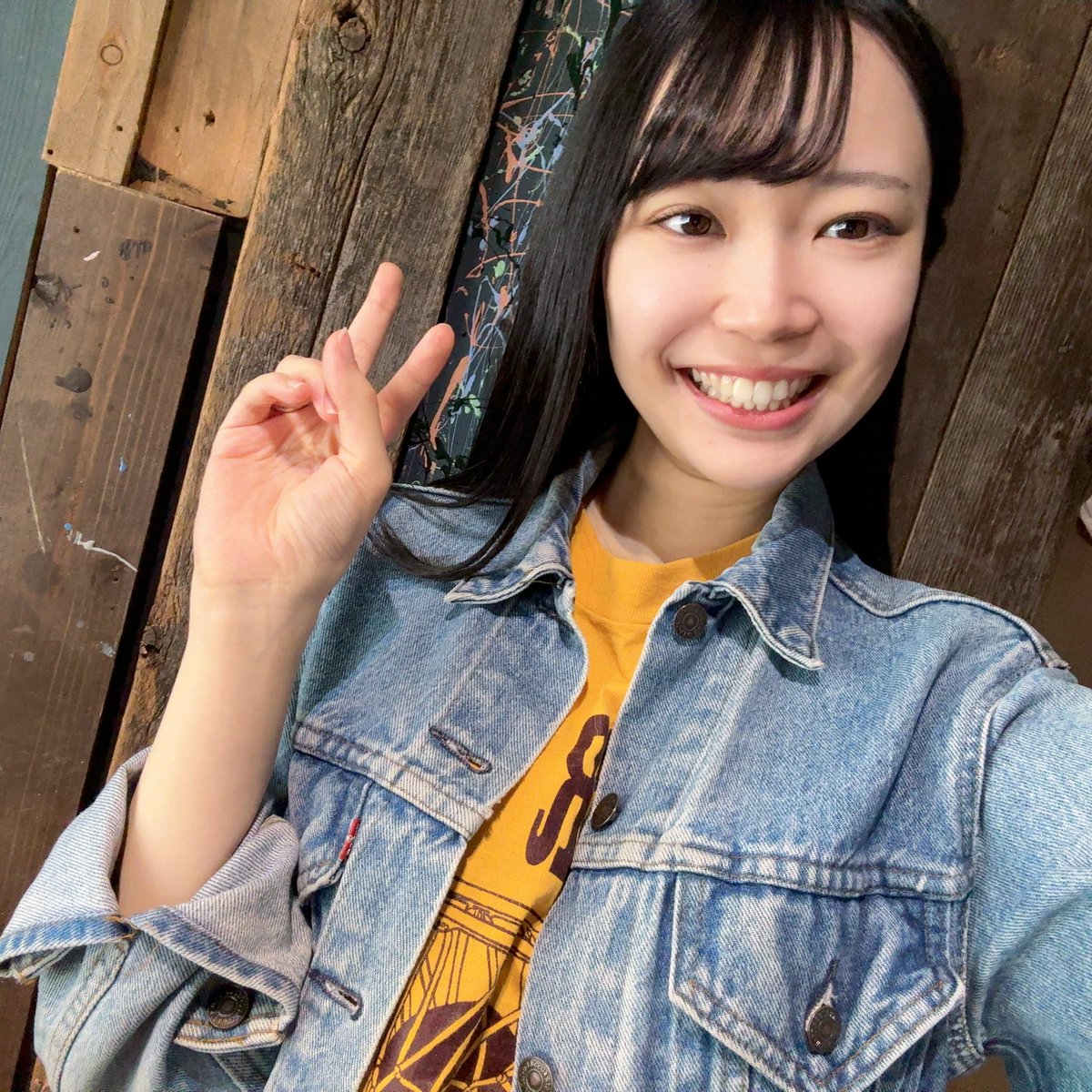 htmoo1523's tweet image. スノーカモ明後日入荷なので履いてみた✌🏻

こんなに良いと思わなくてびっくり！！！！
柄、色合い、シルエット良い！！！！

Hanes 90’s USA
Levi’s 70505
ドイツ軍　スノーカモパンツ
L.L.Beanビーンブーツ

お腹周りもキツくないので臨月まで履けそう〜😹
この夏大活躍だ🌟

#古着　#ootd