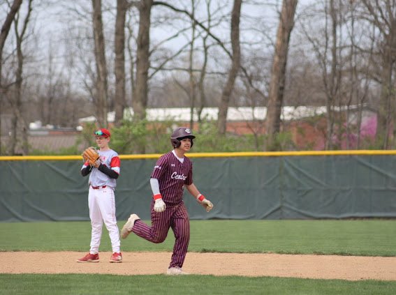 BaseMaroonsFr's tweet photo. Andrew Reynolds 2BB 2R in road defeat today👍⚾️ https://t.co/x1WXsRWhfz
