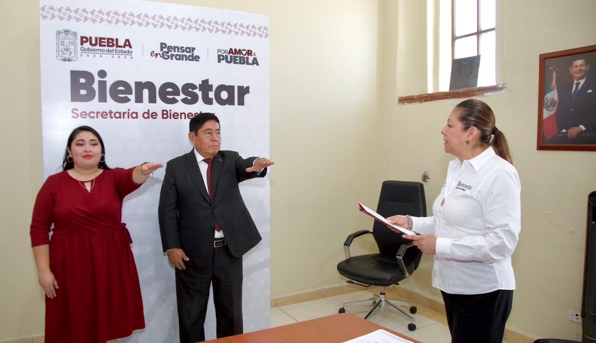 artemisa_laura's tweet image. 🤝 Sumar voluntades genera buenos resultados. Tomé protesta a Andrés Javier Espinosa García, de la Microrregión 21, y a Karla Leticia Tlazalo Vázquez, de la Microrregión 11, como nuevos delegados de #Bienestar, para fortalecer el trabajo en territorio en beneficio de las familias