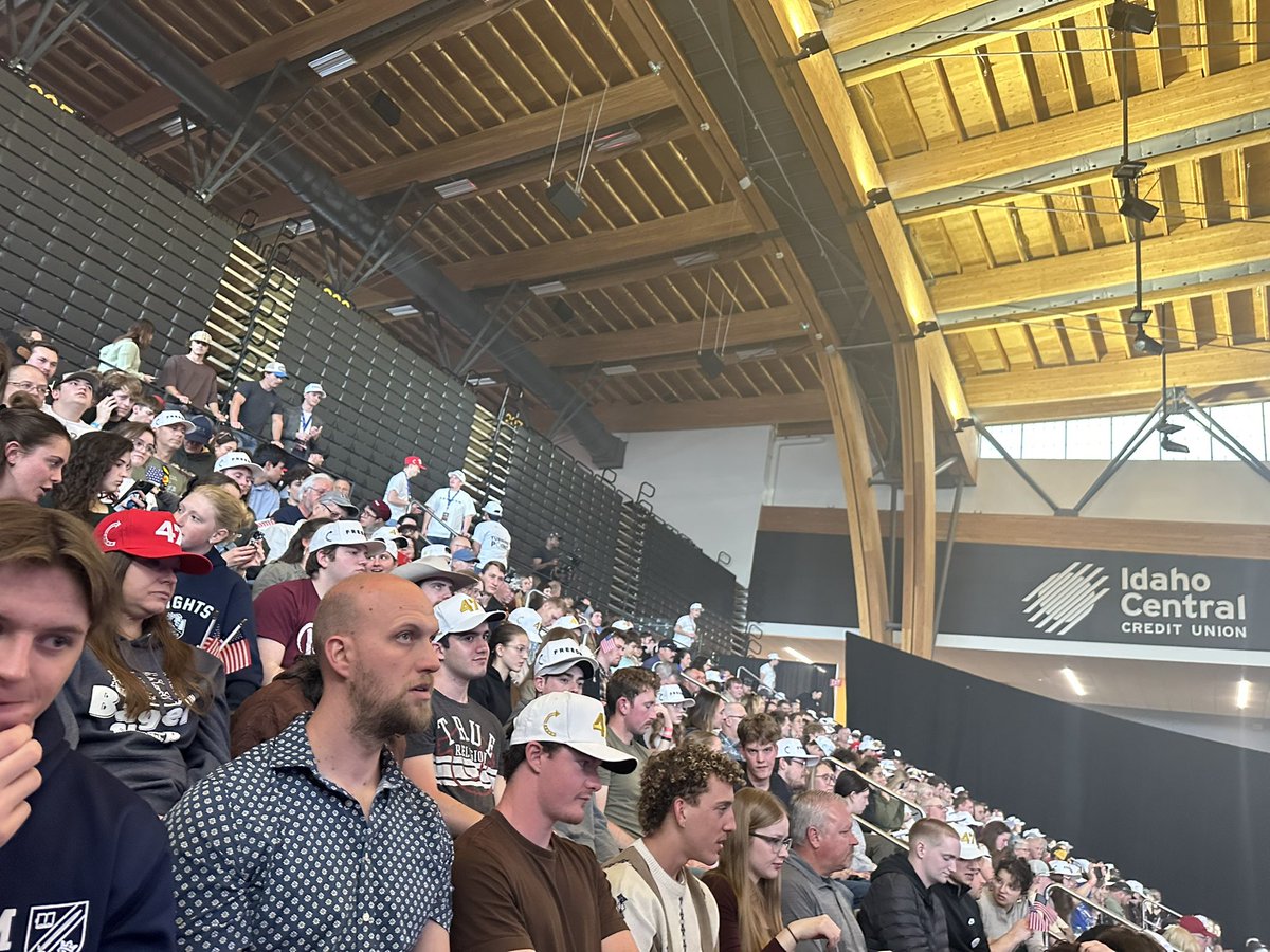 ZechariahFfa's tweet photo. I heard TPUSA was dead. Standing room only. https://t.co/17eb6Qz1Xt