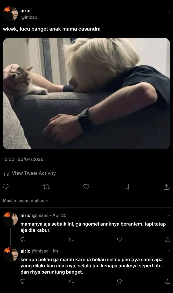 peachv tweet media