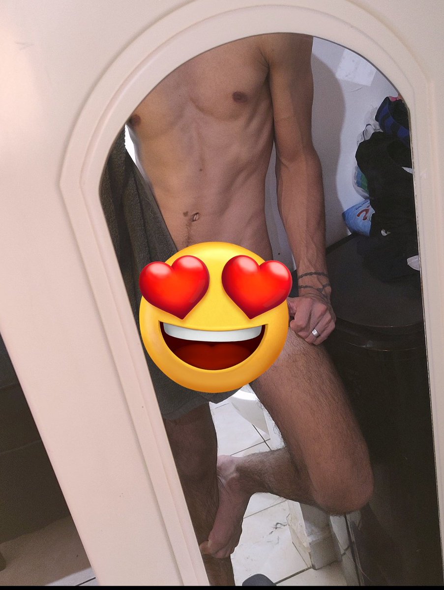 Gusti_BR1's tweet photo. 🌚 https://t.co/nMADvJBUE8