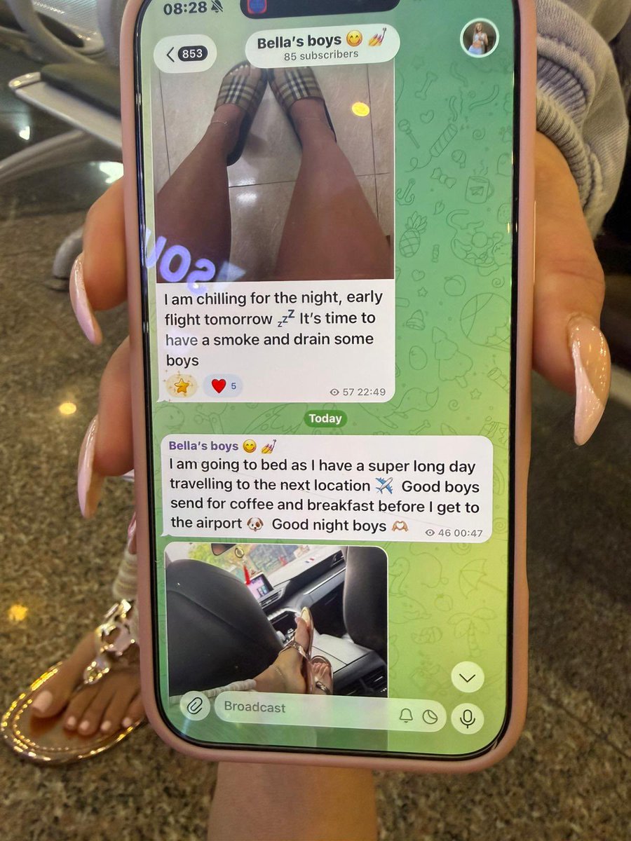 bellasfeetxxx's tweet photo. Bella’s boys TG channel has all the best and most recent day in the life updates. You are a fool if you haven’t joined already https://t.co/X9PmZY8tRt
