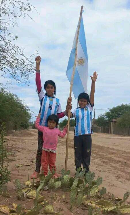 pakitokush's tweet photo. @FQ1810 @Gianferreyra_ Terrible Boliguayo argentino, no niegues tus raíces. https://t.co/sZ7oXMxDbB