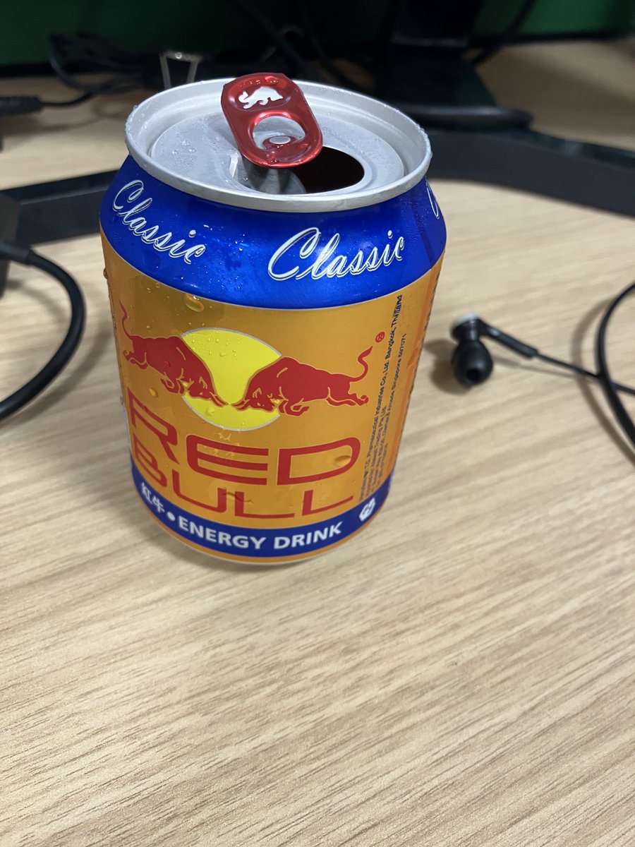 あろんそ tweet media