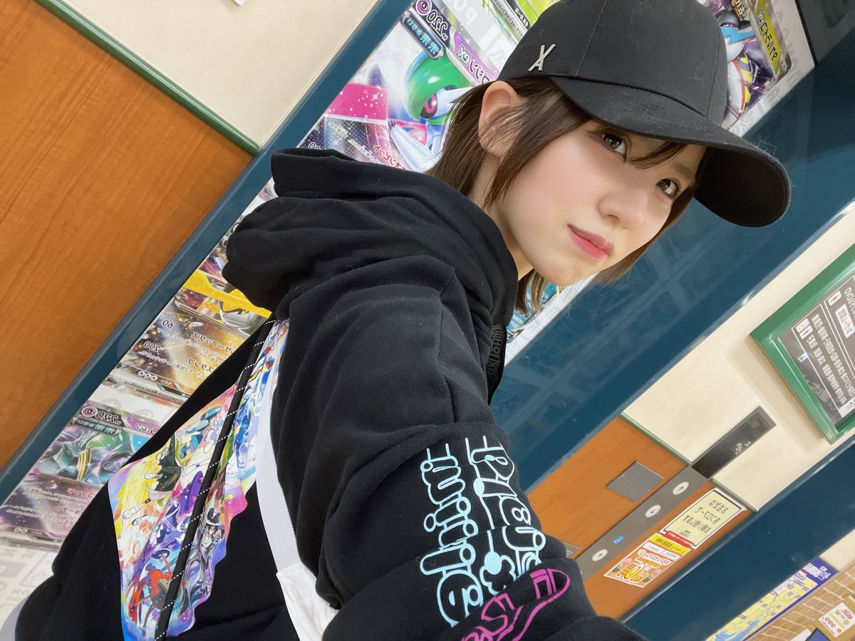 高槻りつ tweet media