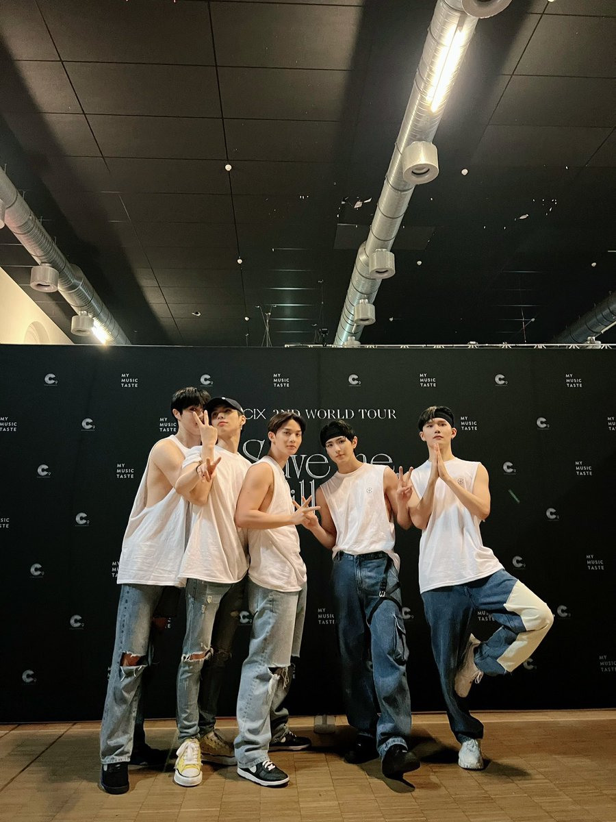 ハヤト thank you CIX tweet media