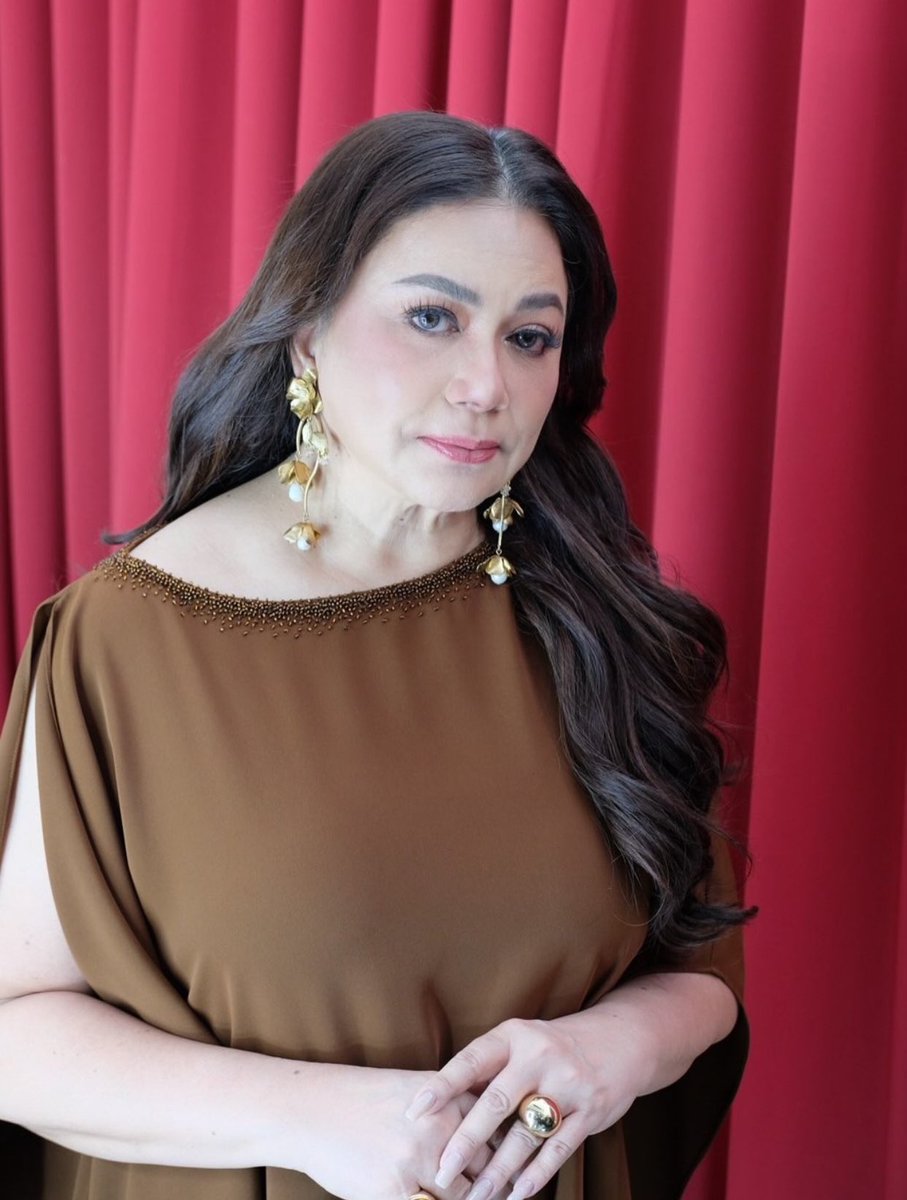 withgeraldyn's tweet photo. Oh Dina Bonnevie the goddess that you are !!! ✨🤍👑

#dinabonnevie #actress #celebrity #timelessbeauty #goddess https://t.co/E7mYteRF7E