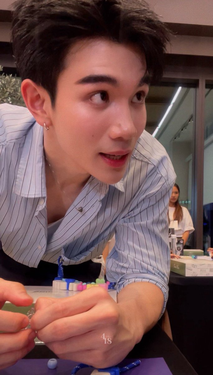 — 4.18Oct ‎𐙚 tweet media