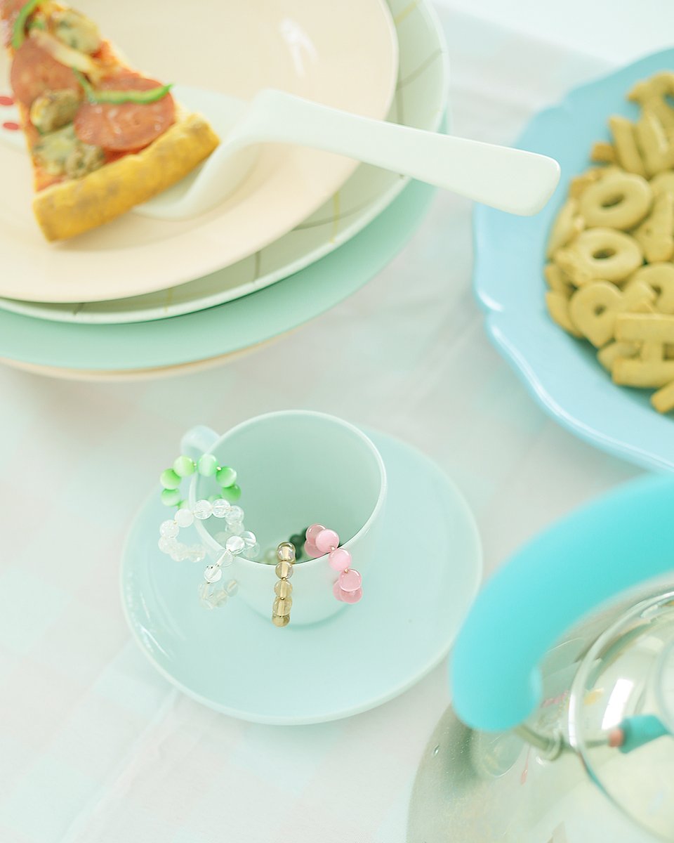 chocoshoe's tweet photo. ほんじつより💫
nemunemu さん
@nerunomu 
のfairがはじまります。

店内もりもり🌳で
お待ちしております🫶

そして❣️閉店後17じすぎより
@eccomin
でインスタライブ
編み会開催🧶🍻

お気軽にご参加くだざいね。

11:00-17:00🍫👡
ランチタイム休憩はございません。
https://t.co/DC6KguaXl8 https://t.co/SK9fr54wg9