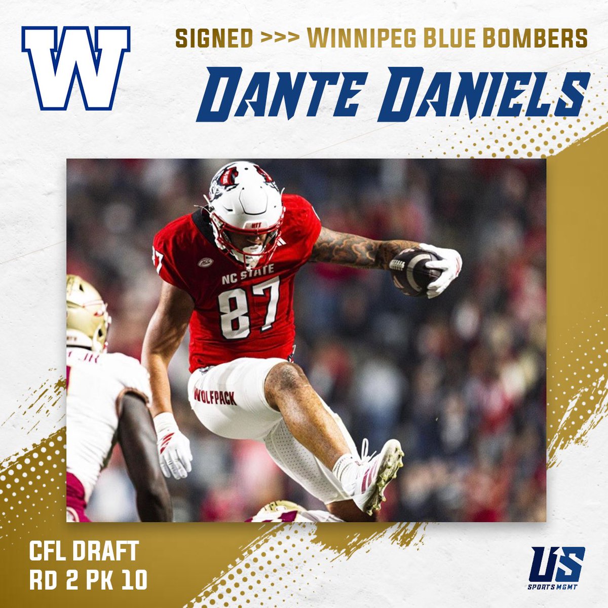 USS_FOOTBALL's tweet photo. Congrats @dante_daniels22 !! #CFLdraft https://t.co/UqW8GyLODE