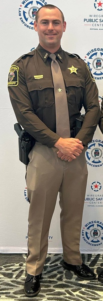 Uniformedmen tweet media