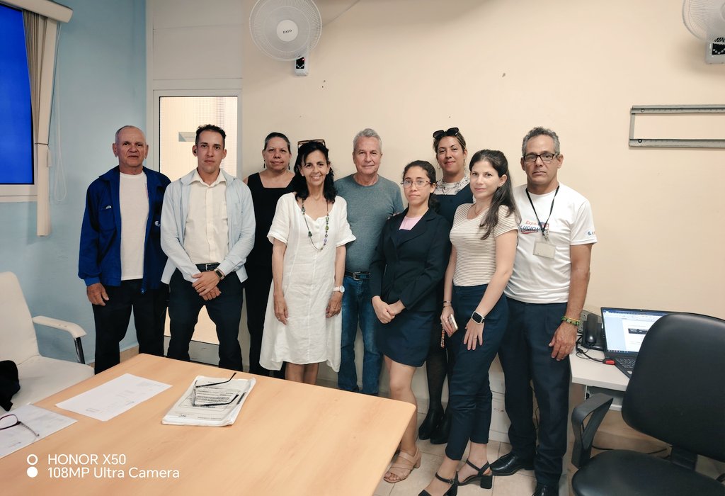 María Victoria González tweet media