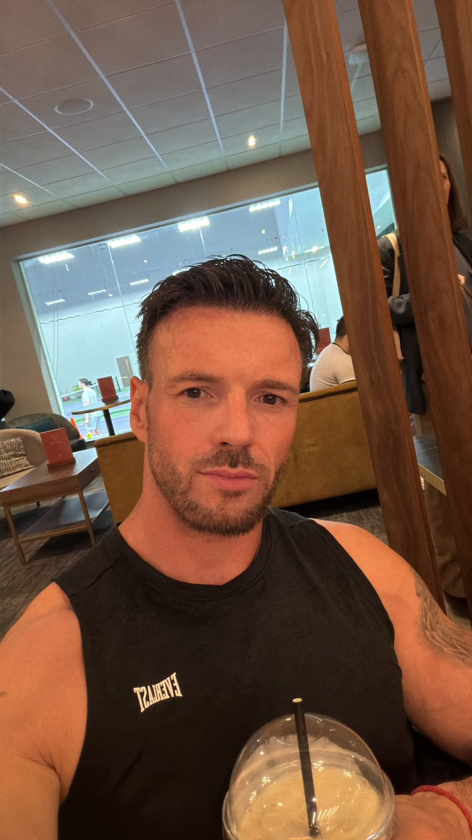 Blake Dawson tweet media