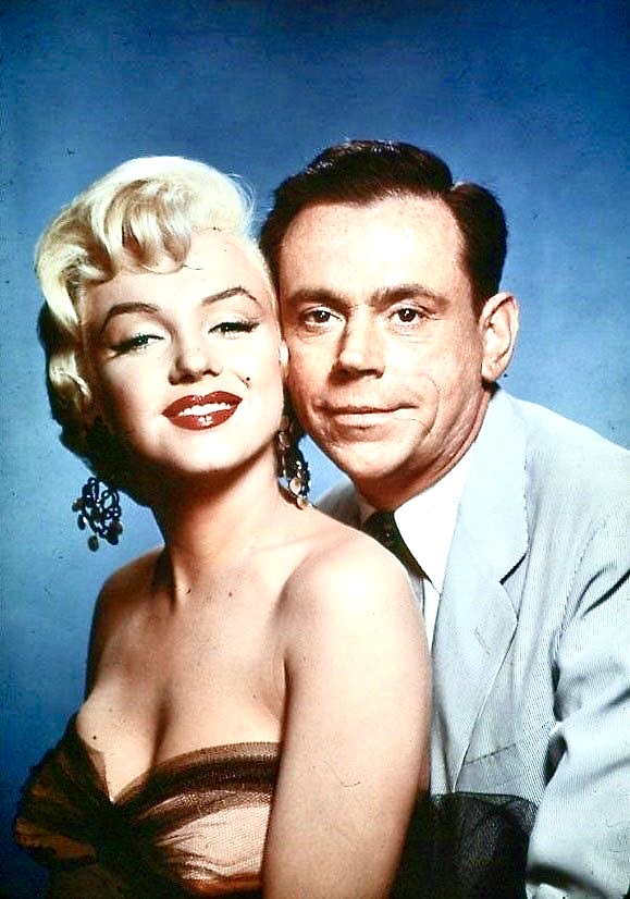 DrBuzz_Forensic's tweet image. Stage, film &amp;amp; TV actor Tom Ewell was #BornOnThisDay April 29, 1909. A working actor (1940s to '80s), he is remembered today for his film roles, The Seven Year Itch (1955) with #MarilynMonroe &amp;amp; The Girl Can't Help It (1956) with Jayne Mansfield. Passed in 1994 (age 85) #RIP #BOTD