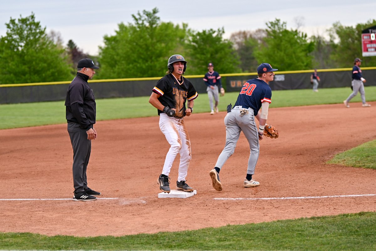 ucathletics's tweet photo. The return of postseason baseball to Collegeville did not disappoint! @UrsinusBaseball #UpTheBears #d3base https://t.co/FEhchhOvUF