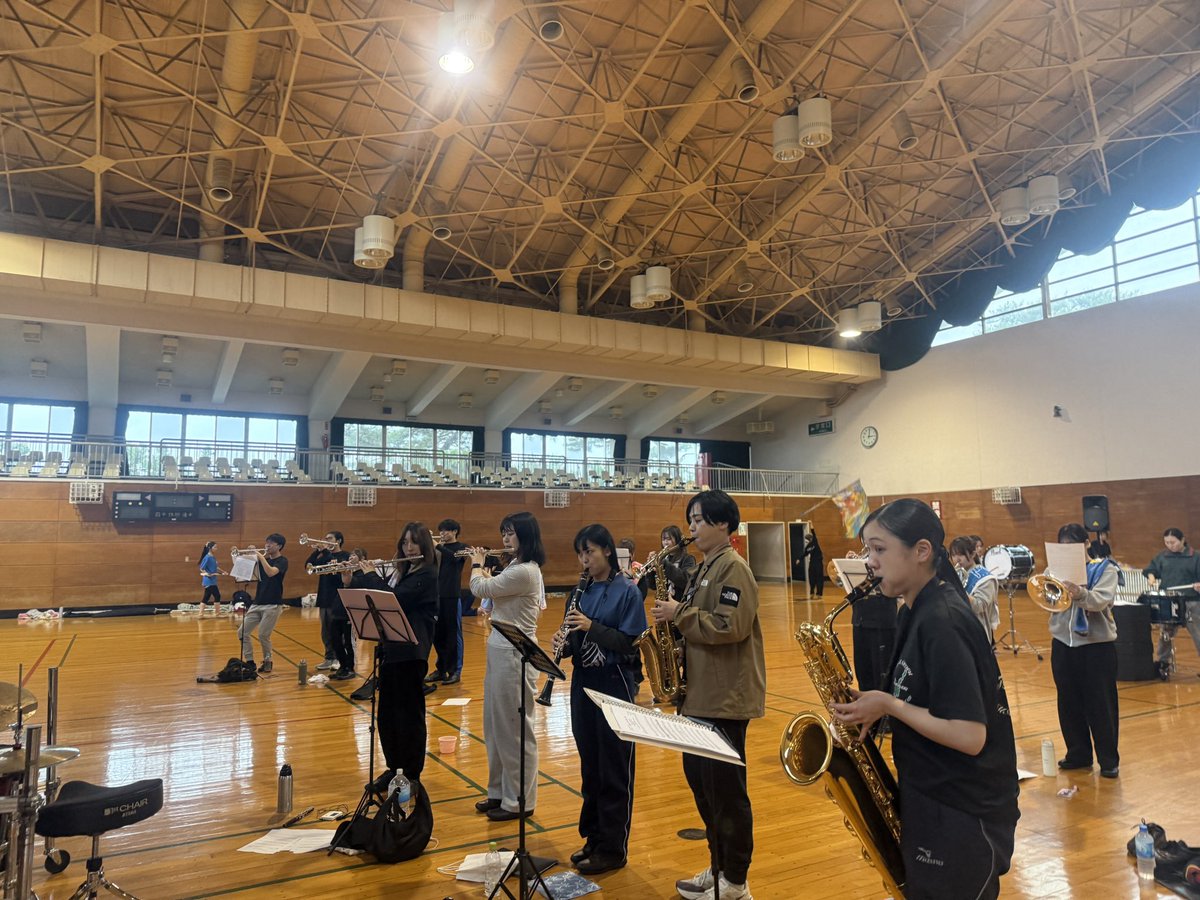 AnbainBlueBirds's tweet photo. 見学会たくさんの参加ありがとうございます✨
シーズンメンバーも集結してきましたが、まだ検討している方1度しかないこの瞬間を共に刻みせませんか•*¨*•.¸¸♬︎
5/3 大南公民館
5/10九重文化センター
5/17杵築文化体育館（ラスト見学会メンバー締切）
⁡
https://t.co/r0kNrCyfiY
⁡
#Anbabb https://t.co/yYVEH3O627