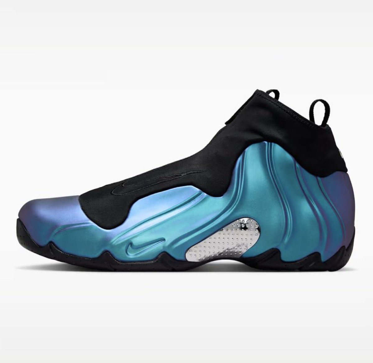 snkr_twitr's tweet photo. AD: Sizes selling out: Nike Air Flightposite 'Dusty Cactus'

Shop -> https://t.co/AWxl7vTp8e https://t.co/nybMAOgdng