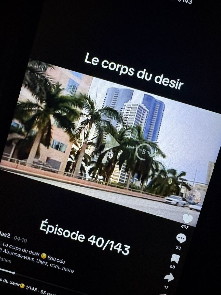 The Barefoot Cuntessa tweet media