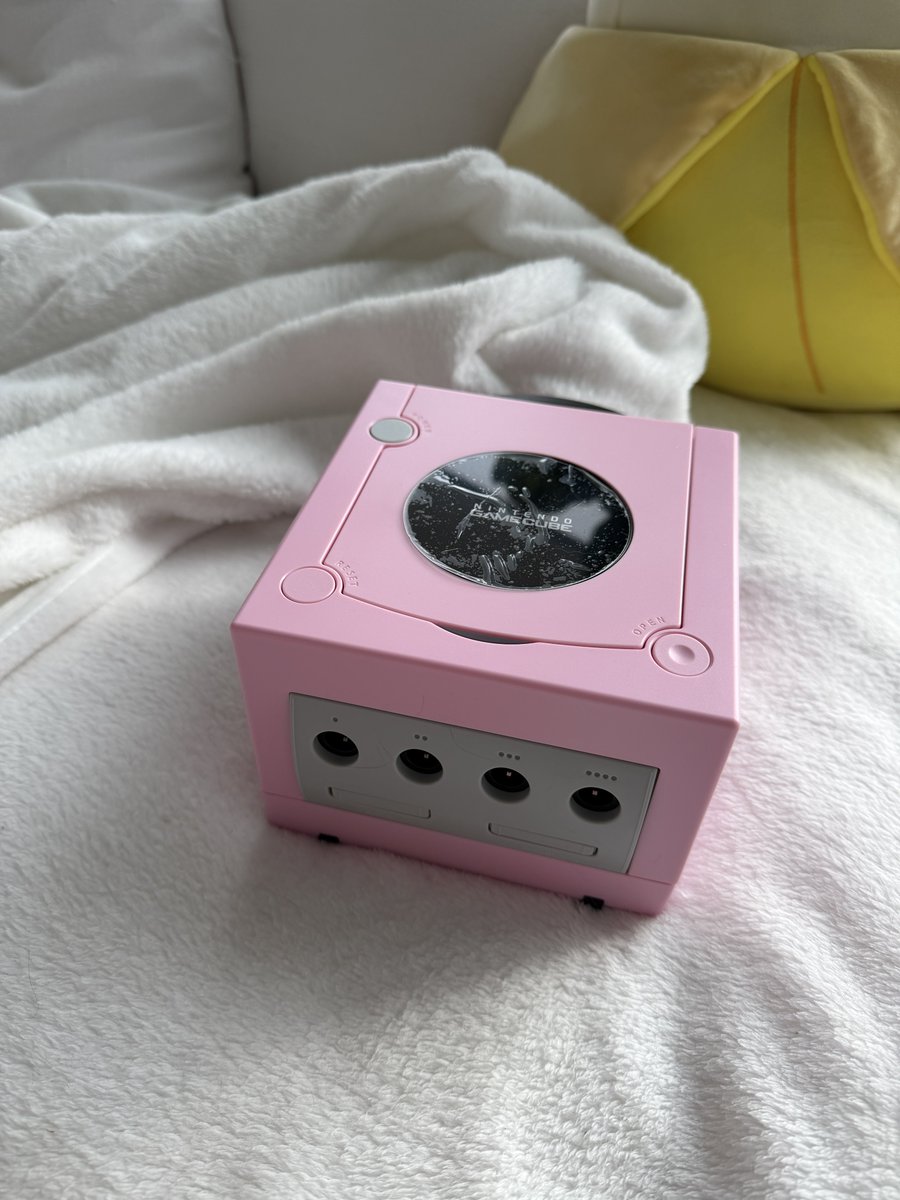 goddess faith 🎀 tweet media