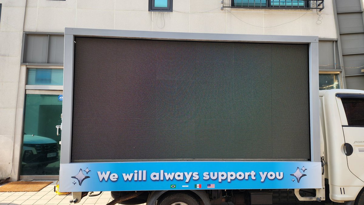 acervo vampiros | sev𝗘𝗡╸ tweet media