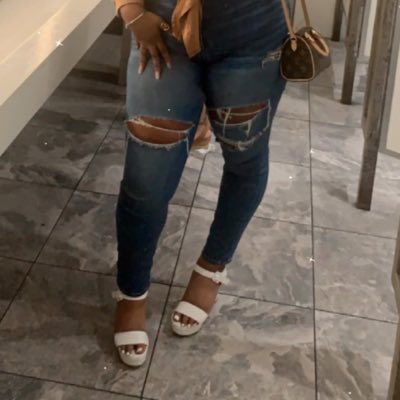 ticklemytoes 🦶🏽 tweet media