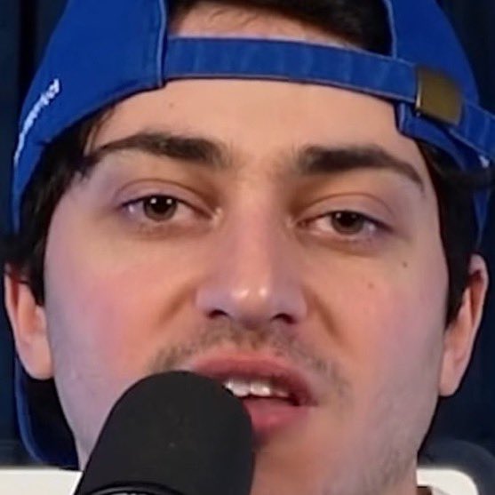 deema is mourning tweet media