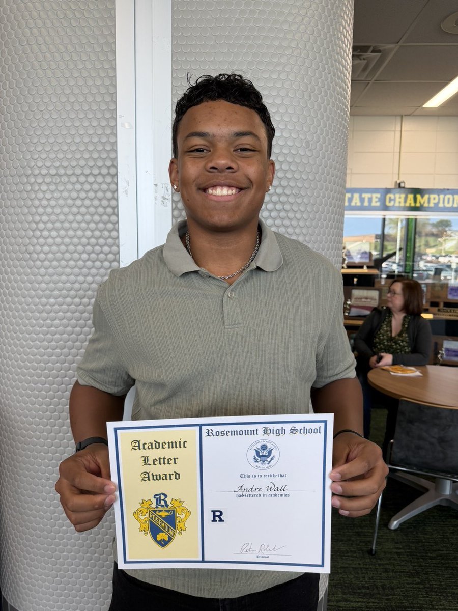 AndreWall1455's tweet photo. Happy to say that today I received my first academic letter for my freshman year. I am closing out this year with a 3.8 and I am striving each and every day to get it even closer to that 4.0. Thank you to all my teachers who have helped me get to this point and go Irish! https://t.co/vPwpPfRnTw