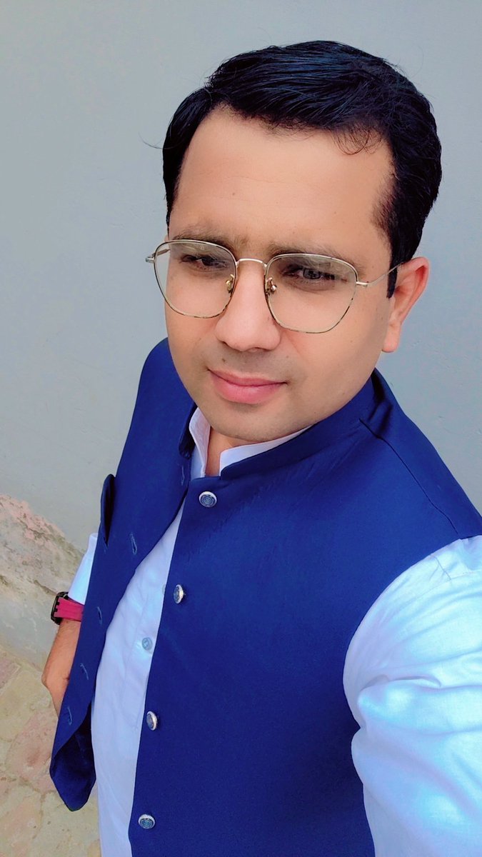 ~Tariq~ tweet media