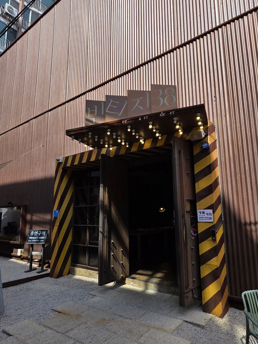 Ken_Explorer tweet media