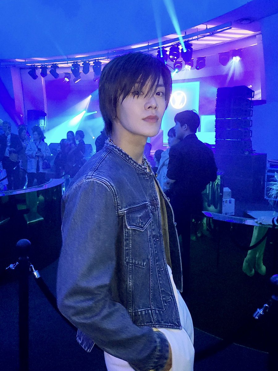 Smile__smileYT's tweet photo. @LouisVuitton 230429 NCTsmtown X ③
LOUIS VUITTON
2023 Pre-Fall Collection Fashion Show #YUTA
#YUTA #NCT #NCT127
#YUTAxLouisVuitton #LouisVuittonxYUTA
@LouisVuitton #LVPrefall23 https://t.co/ONriYueQdH