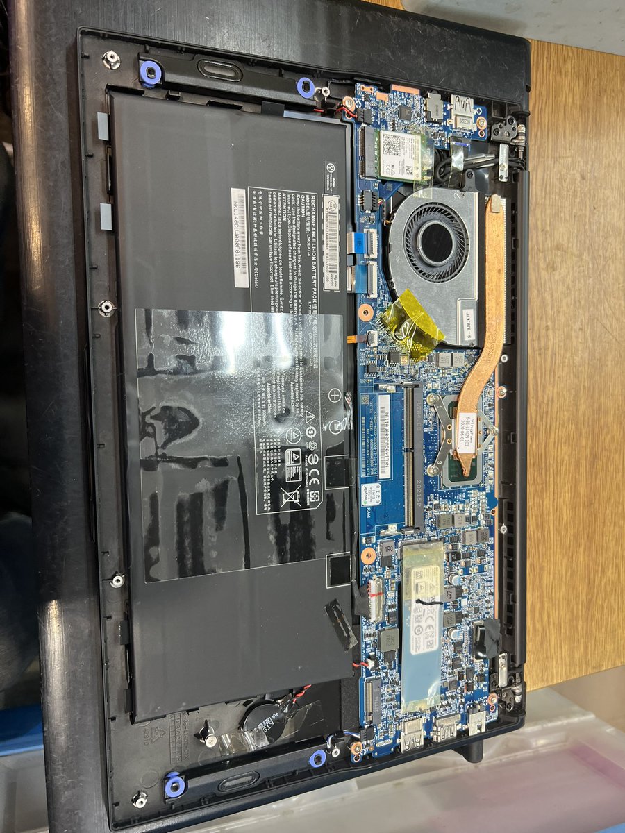 akibajunks tweet media