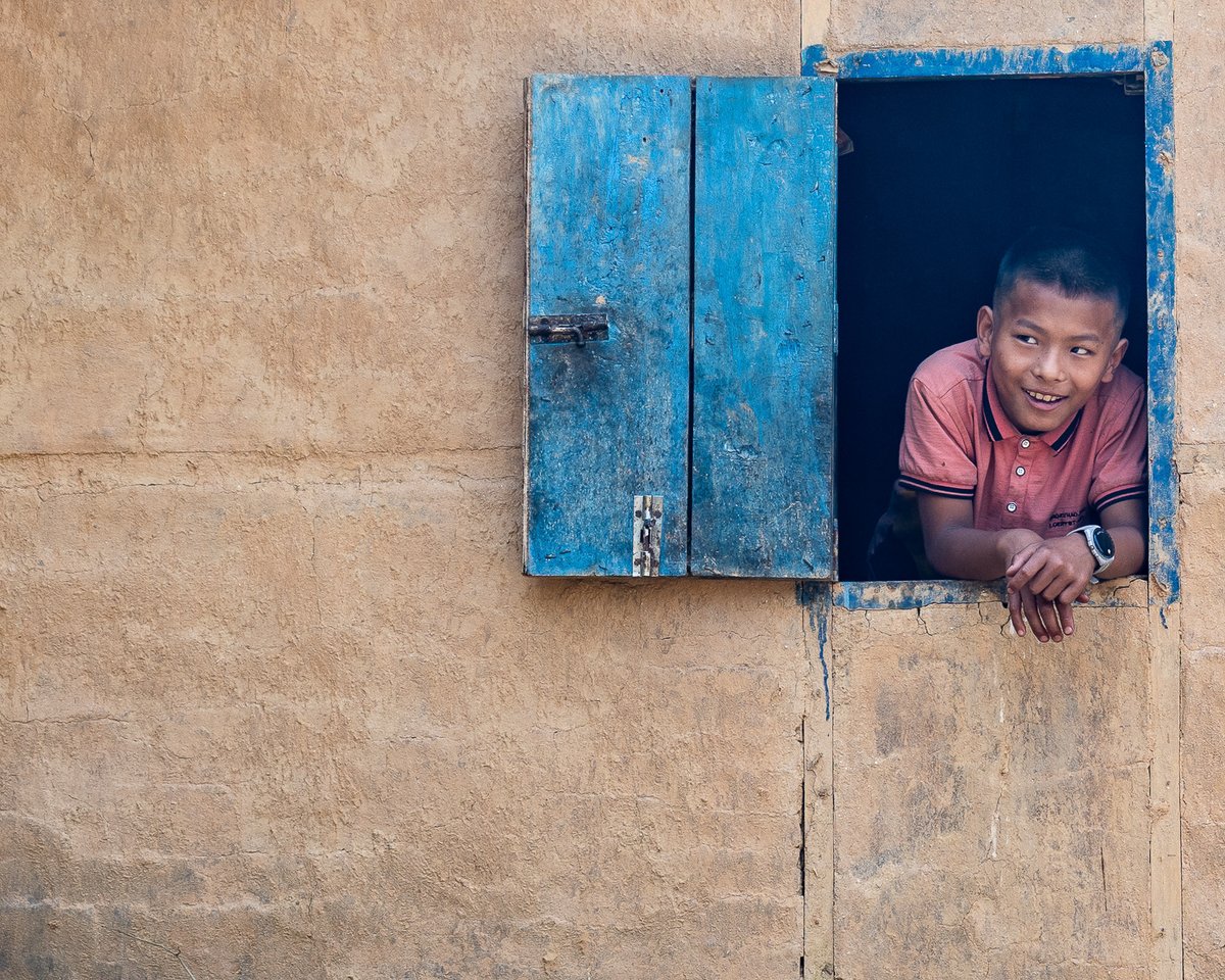 JohnnyFennPhoto's tweet image. Not every image needed mountains or context.
Some of the strongest photographs were just small moments; noticed, not arranged.
The Nepali Way; 114 Days Crossing Nepal without a Map
#TheNepaliWay #Nepal #VisualStorytelling