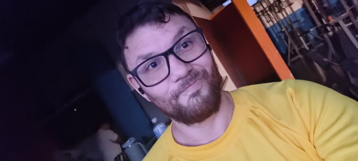 Jackie Sierras 🏳️‍🌈 😏🦊 tweet media