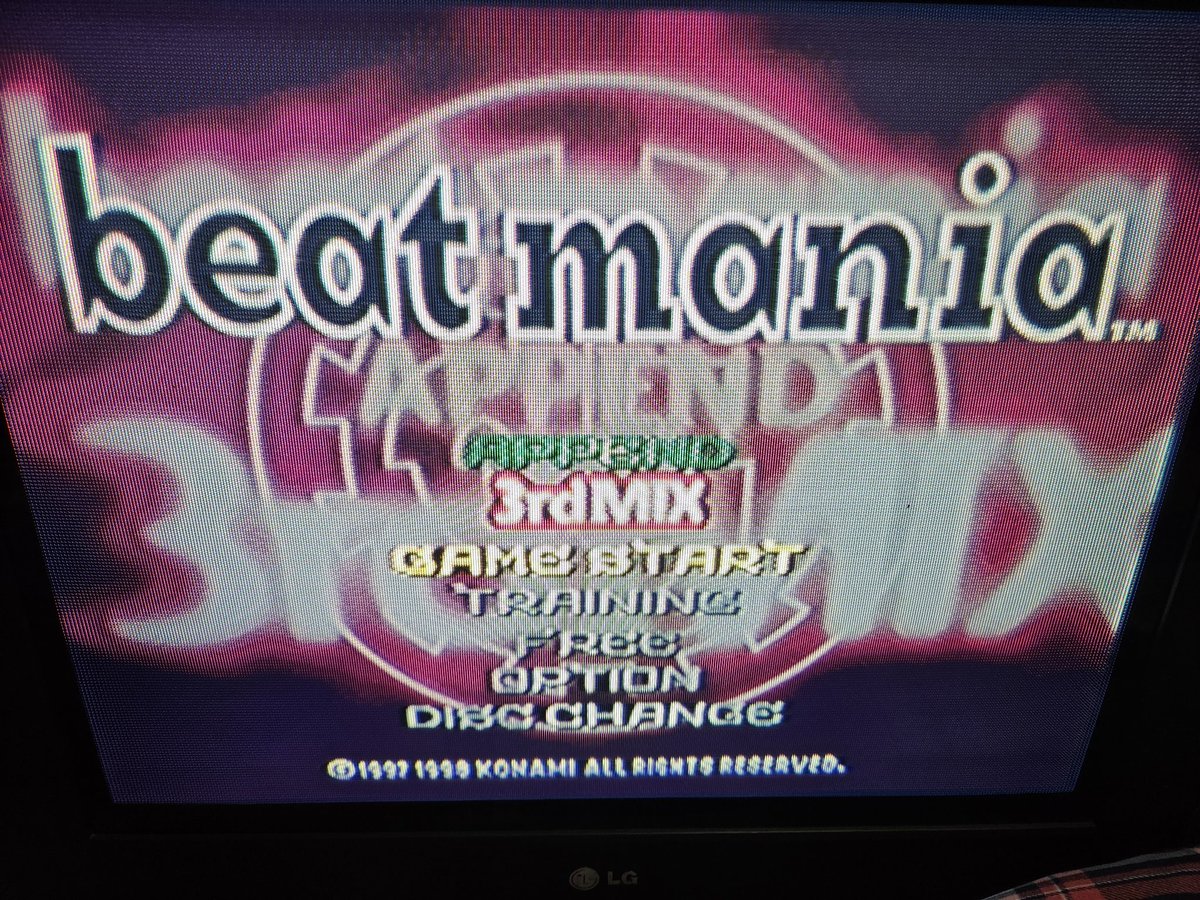 기사단원 1 tweet media