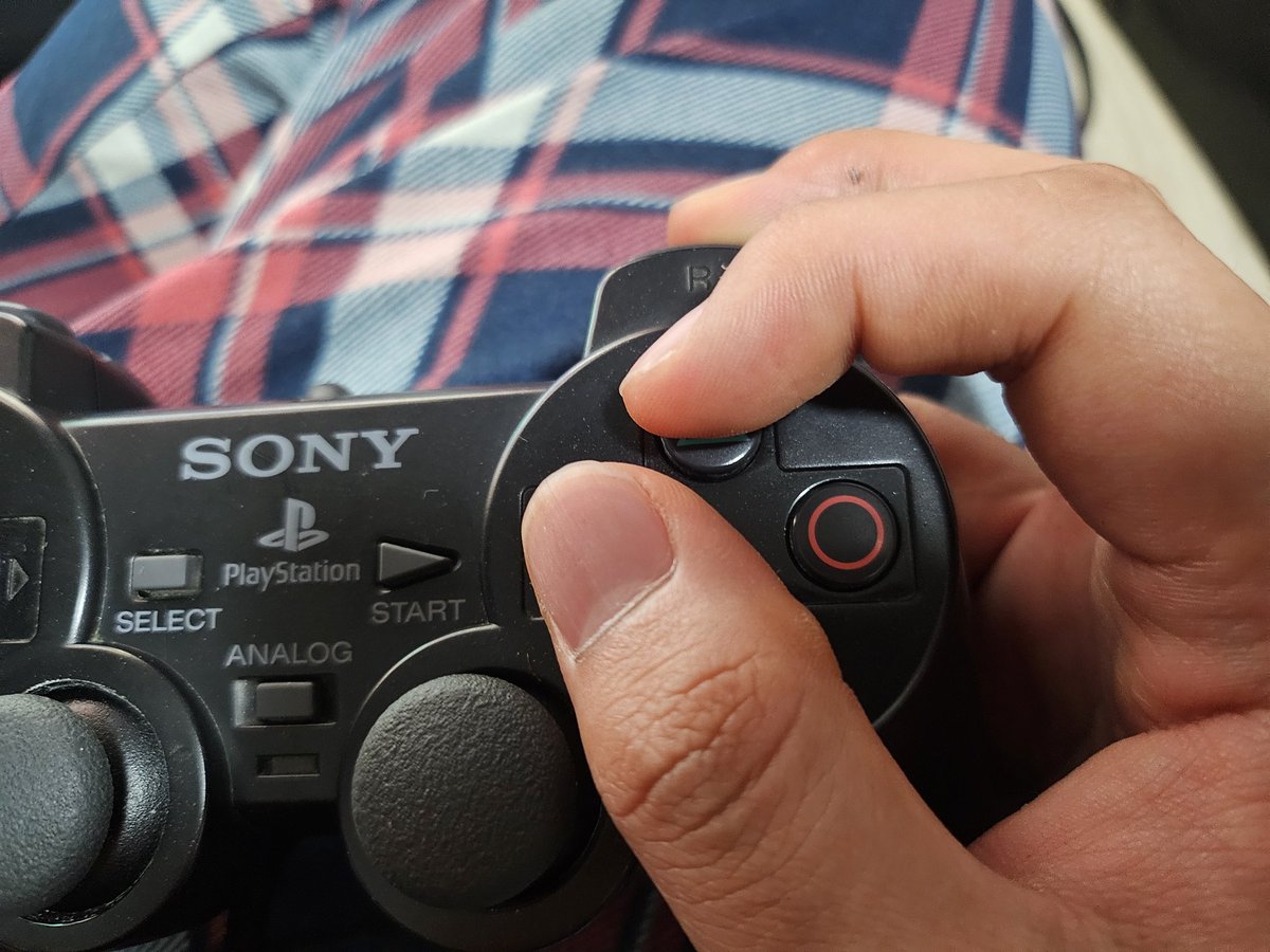 기사단원 1 tweet media