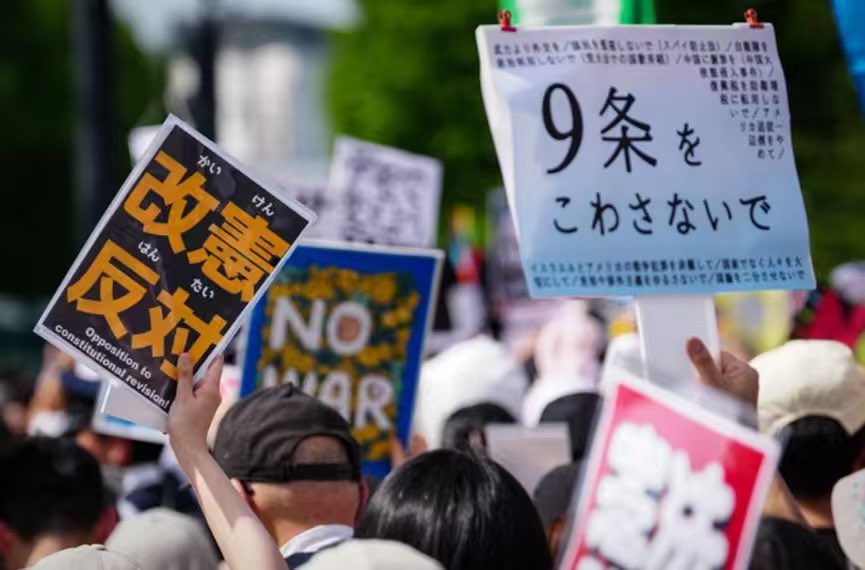 cmrcounter's tweet photo. Japan lifted its ban on lethal arms exports, moved closer to establishing a new intelligence apparatus. Tokyo is accelerating, with deliberate speed, down the dangerous path toward remilitarization, which its postwar pacifist Constitution was specifically designed to prevent. https://t.co/j7YWZTdwc0
