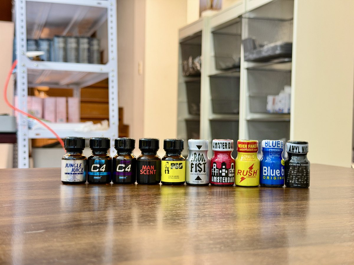 Metro Poppers tweet media