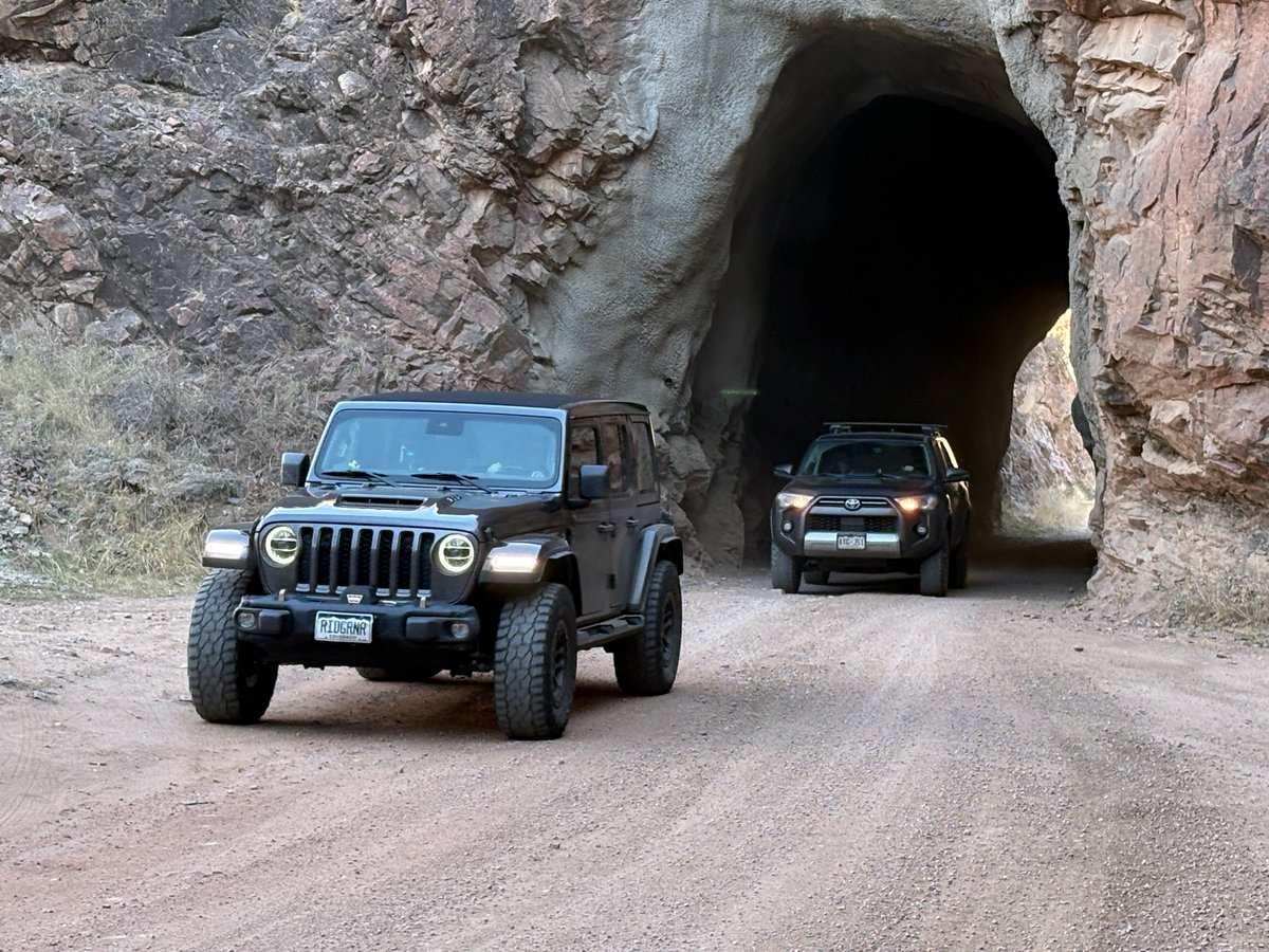 traildamage's tweet photo. Had a great time at the Ice Festival and on the trails.
https://t.co/alwxXhEABl
https://t.co/ndosKdmt0F
#traildamage #icefestival #cripplecreek #shelfroad #phantomcanyon #colorado #jeep #offroad https://t.co/3YQXKiaBE8